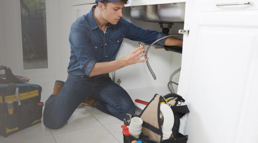 Local annual plumbing maintenance in Panama, IL